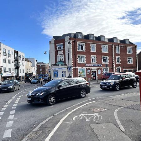 Supreme - 1 Bedroom Apart Sleeps 4 Short/Long Stay Gillingham  Buitenkant foto
