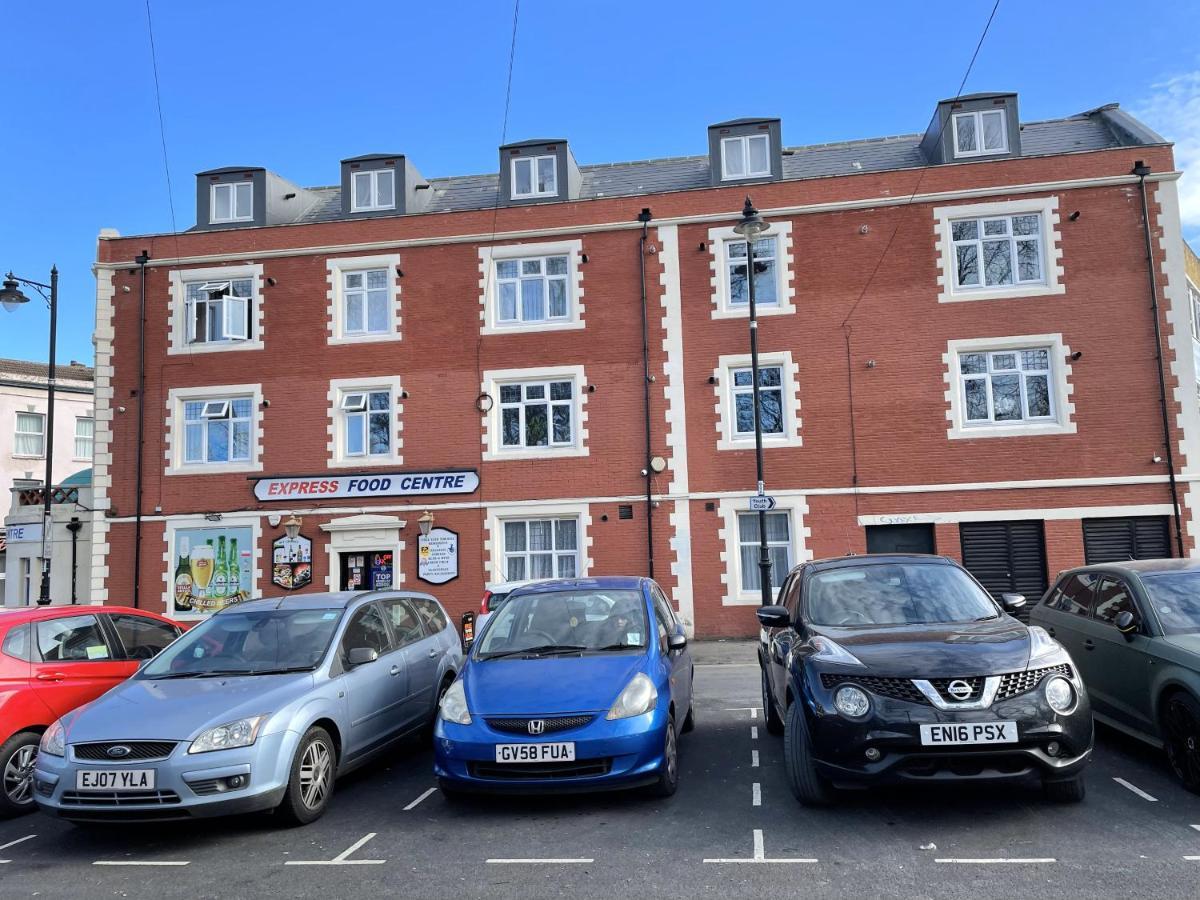 Supreme - 1 Bedroom Apart Sleeps 4 Short/Long Stay Gillingham  Buitenkant foto